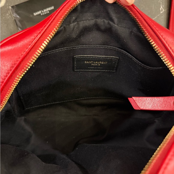 Saint Laurent Matelasse Monogram Lou Camera Bag Rouge Eros Calfskin - Picture 4 of 5